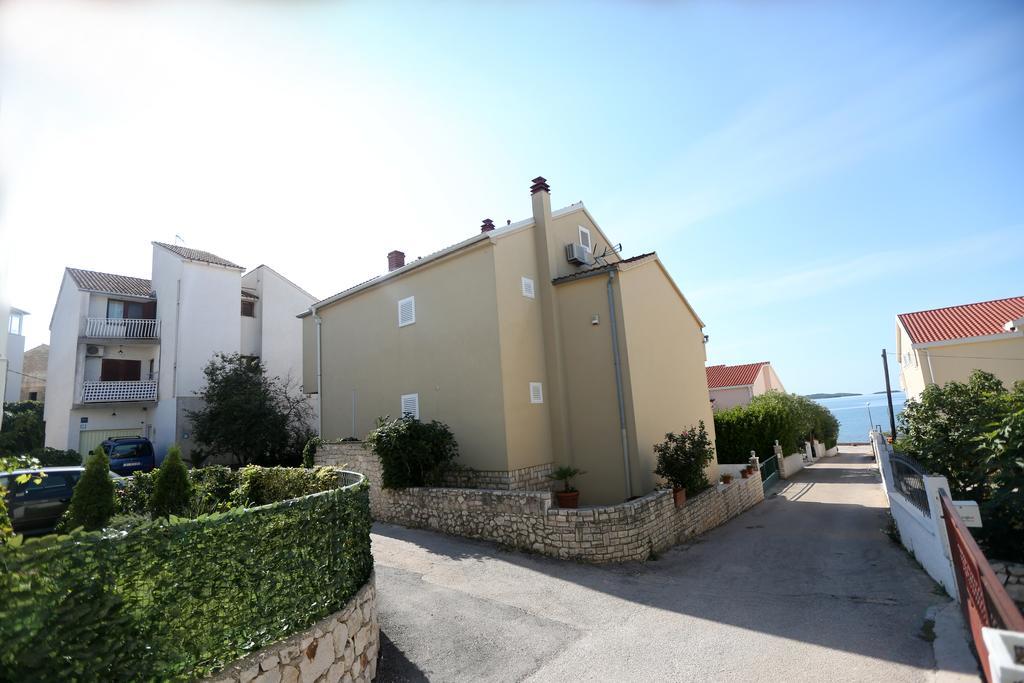 Apartmani Gloria Brodarica  Exterior photo